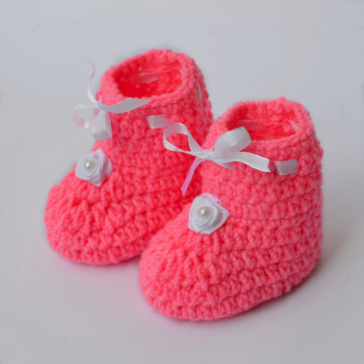 Crochet Cute Flower Baby Booties - Pink