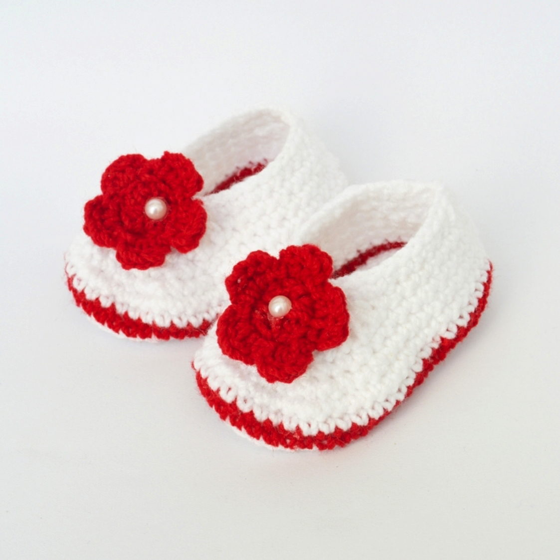 Crochet Flower Applique Baby Booties - White With Red Flower